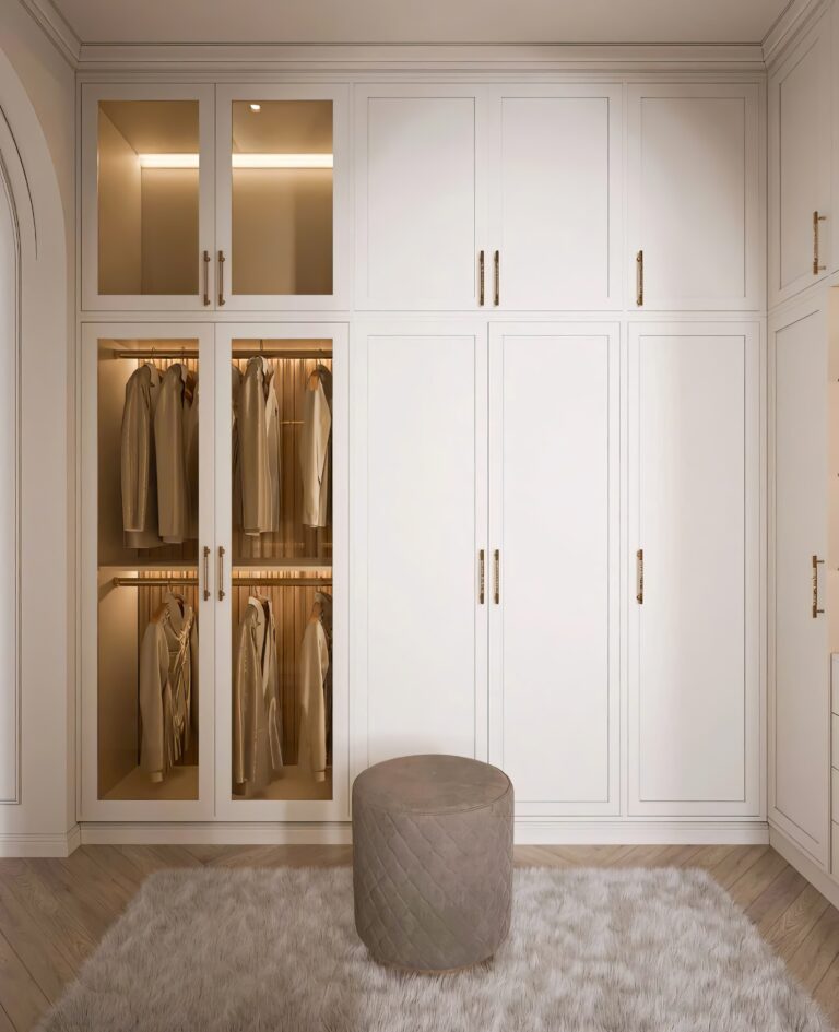 Kích thước: D2m x C2m4 x S60cm
Chất liệu: MDF melamine lõi xanh chống ẩm, cánh chạy pano, kính cường lực
Giá: 17.000.000đ
