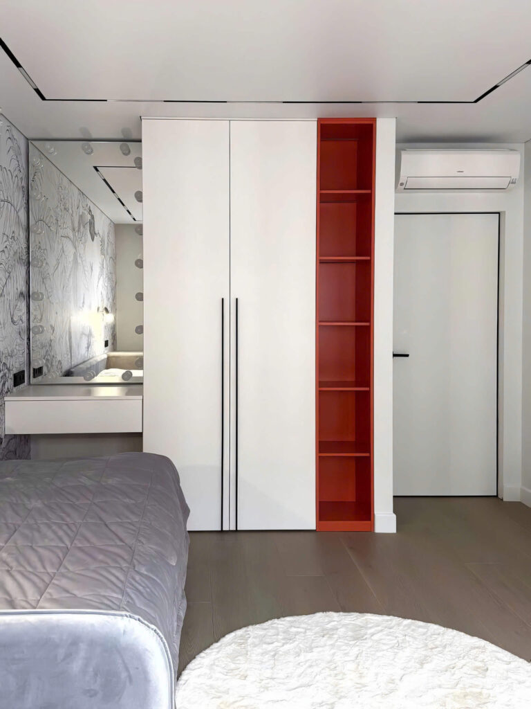 Kích thước: D1m2 x C2m4 x S60cm
Chất liệu: MDF melamine lõi xanh chống ẩm
Giá: 7.000.000đ